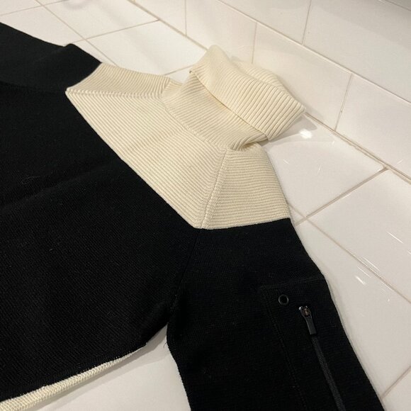 Athleta Turtleneck Sweater XS - Picture 4 of 6